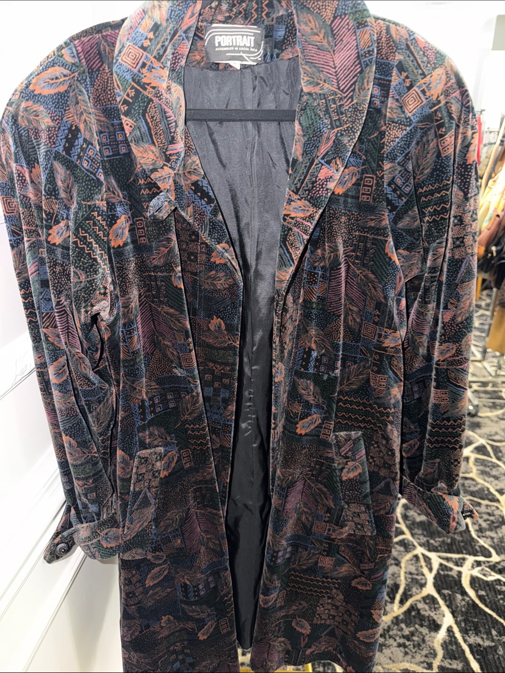 Portrait Women's Patterned Velvet Blazer Coat in Black with Multicolor Accents